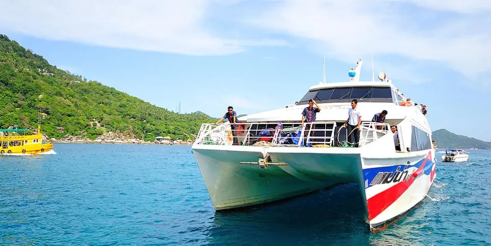 Chumphon - Koh Tao Ferry 01