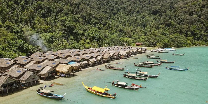 One Day Trip Surin Island